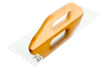 PACA NIERDZEWNA ZĘBATA UCHWYT DREWNIANY 580*130MM ZĄB 8*8 EPM E-323-6583