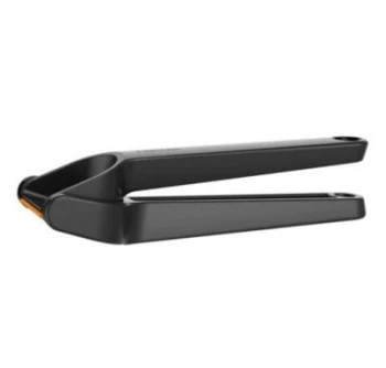 WYCISKACZ DO CZOSNKU FISKARS FS-1028361