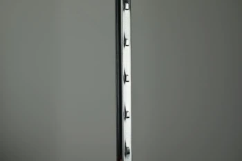 SŁUPEK DO SIATKA LEŚNEJ OCYNKOWNY 225 CM UN S-13 SLZ225