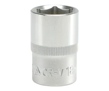 NASADKA KRÓTKA 6-KĄTNA CHROMOWANA 1/2'' 18MM YATO YT-1211