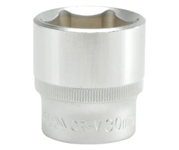 NASADKA KRÓTKA 6-KĄTNA CHROMOWANA 1/2'' 30MM YATO YT-1219